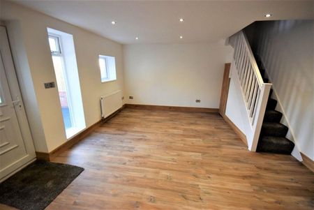 1 bedroom House To Let Total Size: 496 SQ FT - Photo 2