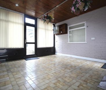 3 Bedroom House - Detached To Let - Photo 6