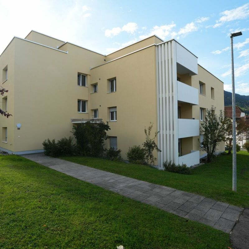 Heimelige Wohnung mit Bergblick und sonnigem Balkon - Photo 1