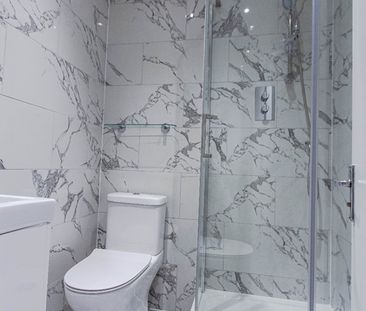 Studio Flat, High Street, W3 - Photo 4