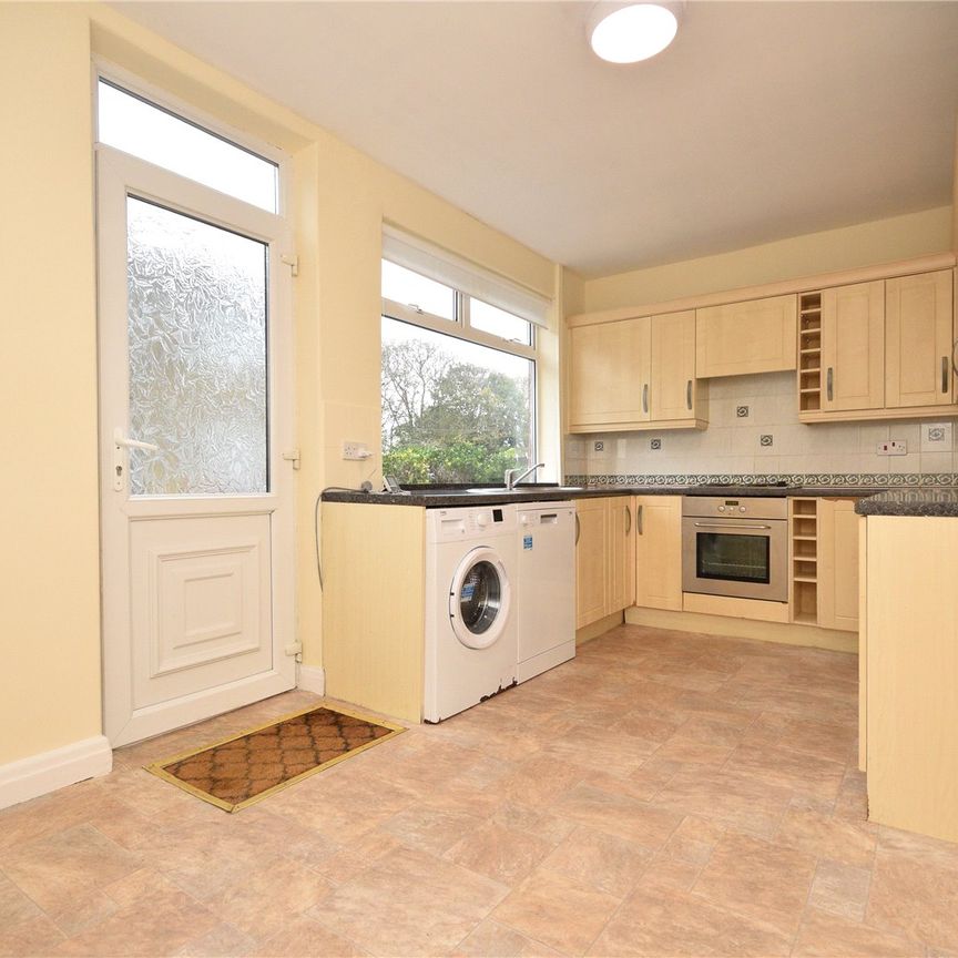 7, Avondale Street, Leeds, West Yorkshire, LS13 4DE - Photo 1