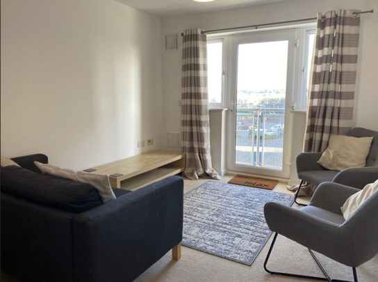 2 bedroom flat to rent - Photo 1