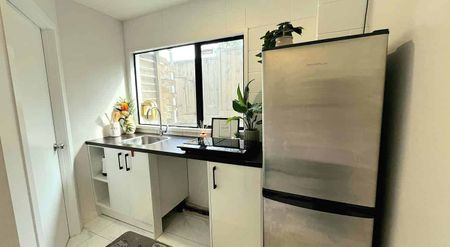 Self-Contained Guest Suite in Mairangi Bay area - Photo 5