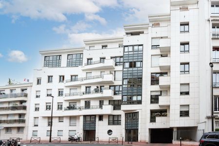 location Appartement T2 DE 57.9m² À BOULOGNE - Photo 3