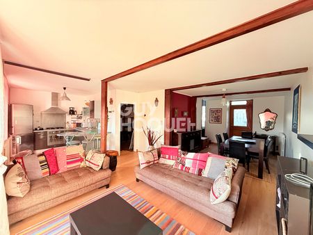 Location Maison 5 pièces 95m² - Photo 2