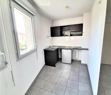 Location Appartement 1 pièce 35m² LAUNAGUET 31140 - Photo 3