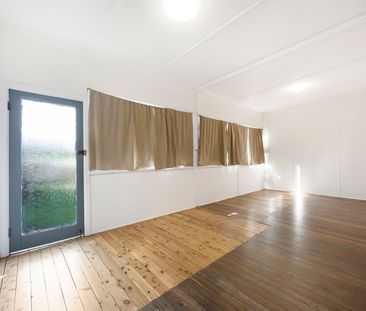 Perfect Family Home - Photo 5