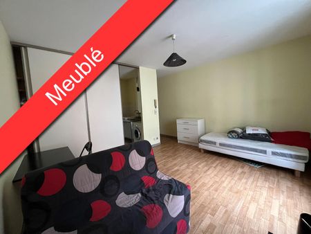 Location Appartement 1 pièce 27m² CASTRES 81100 - Photo 5