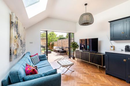 4 bedroom house to rent - Photo 3