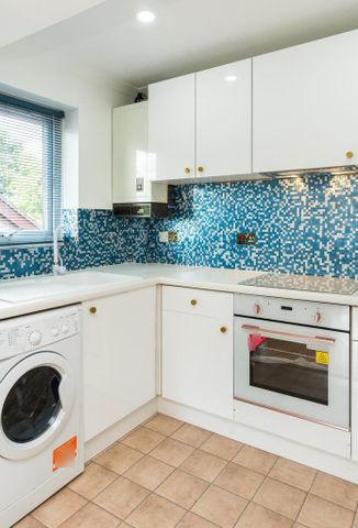 1 bedroom apartment to rent - Photo 5