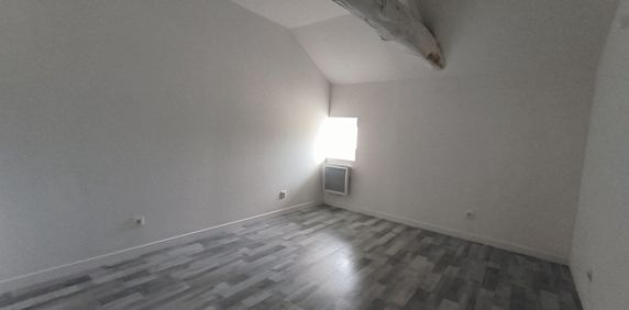 Appartement à louer - COUHE - Photo 2