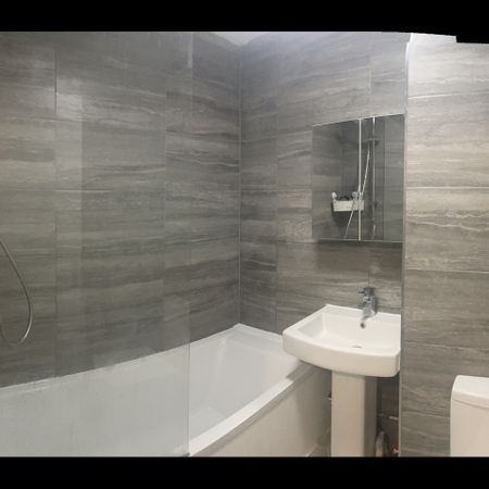 Room in a Shared Flat, Payne Street, SE8 - Photo 4