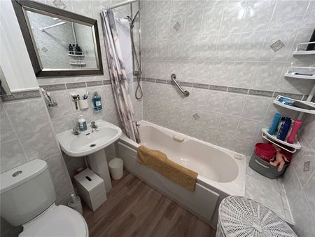 2 bedroom house to rent Moor Street, Spondon, Derby, Derbyshire, DE21 - Photo 2