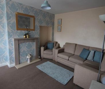 3 bedroom house to rent - Photo 2