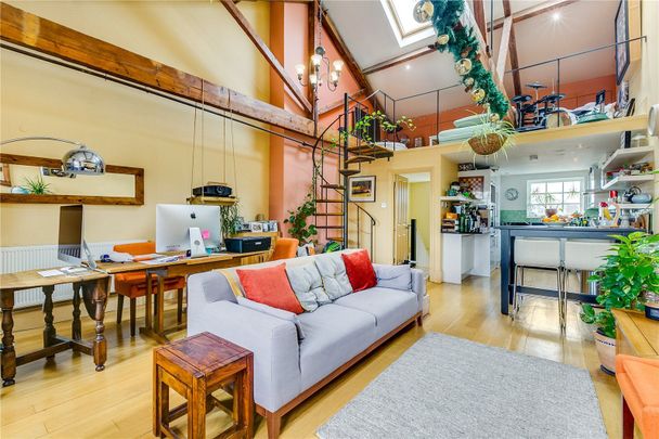 Welmar Mews, Clapham, SW4 - Photo 1