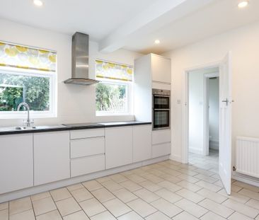 5 bedroom semi-detached house to rent - Photo 6