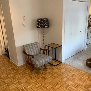 Appartement 4 1/2 à louer - Photo 2