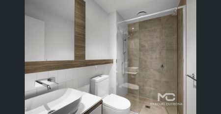 SOPHISTICATED LIVING - Photo 3