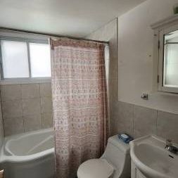 DDO, 4 ½ heating & hot water include, near train, 2 bedrooms 1 bathroo - Photo 4