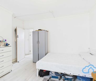 RM1 Regal Court | Enfield | London | N18 2XU - Photo 1