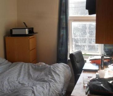 6 bedroom house to rent - Photo 2