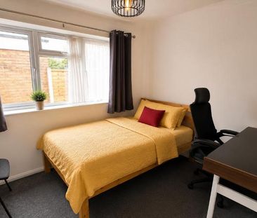 7 bedroom house share to rent - Photo 3