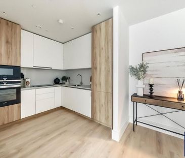 2 bedroom flat to rent - Photo 2