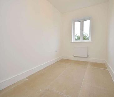 Starling Road, Attleborough, NR17 - Photo 1