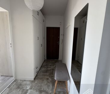 2 pokoje po remoncie! Balkon! Parking - Zdjęcie 1