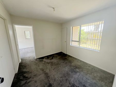 80 Chapel Road, Flat Bush - Photo 4