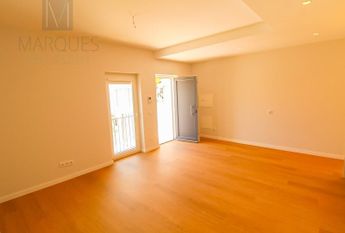 Apartamento T1+1 em Setúbal