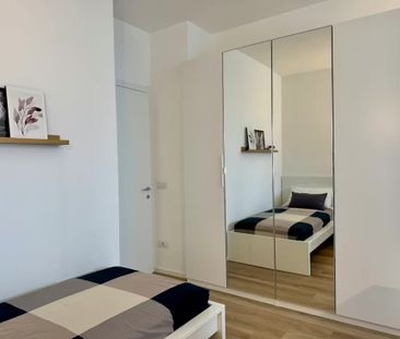 Piazza A. de Gasperi, Padova, Veneto 35131 - Photo 3