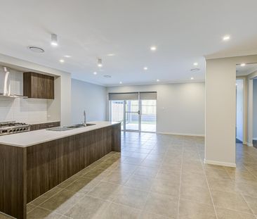 16 Marigold Road, Greenbank QLD 4124 - House For Rent | Domain - Photo 5