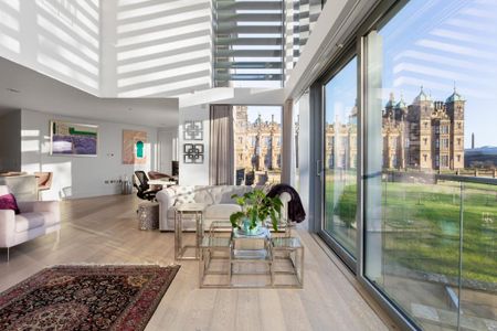 3 bedroom flat to rent - Photo 2