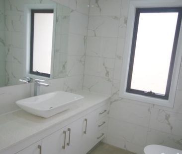 QUALITY WITH LUXURY RESIDENCE - Photo 6