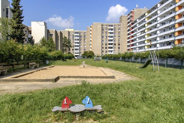 Demnächst frei! 4-Zimmer-Wohnung in Leverkusen Steinbüchel - Photo 1