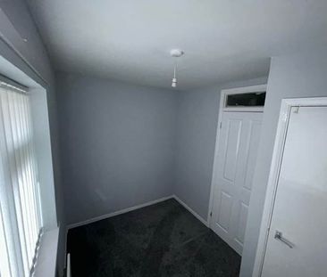 34 ETON ROAD - Photo 3