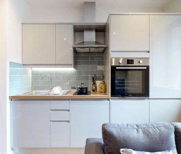 Apt 43, Onyx Residence - Photo 5