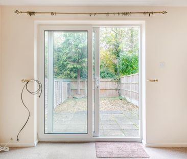 2 bedroom terraced house to rent - Photo 3