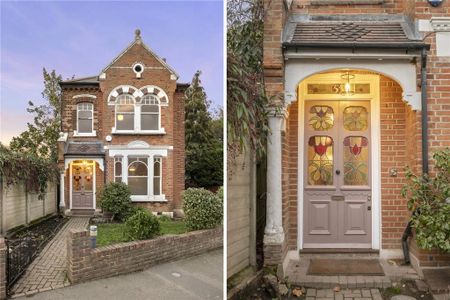 4 bedroom detached house to rent - Photo 4