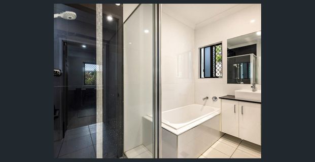 Executive 4 Bedroom home with Media Room and Pool - Photo 1