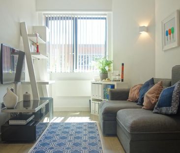 1 bedroom flat to rent - Photo 1