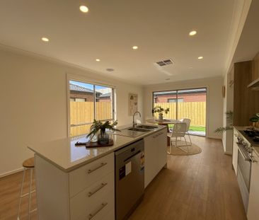 Brand New Family Home - Photo 5