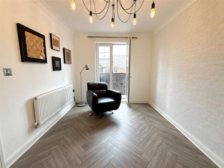 4 bedroom terraced house to rent - Photo 4