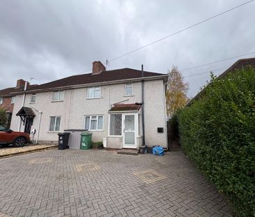 Gorse Hill, Fishponds - Photo 4