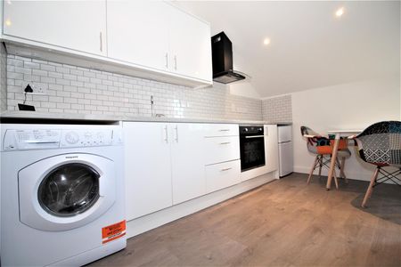 274 Aylestone Road, Leicester, Leicestershire, LE2 7QT - Photo 2