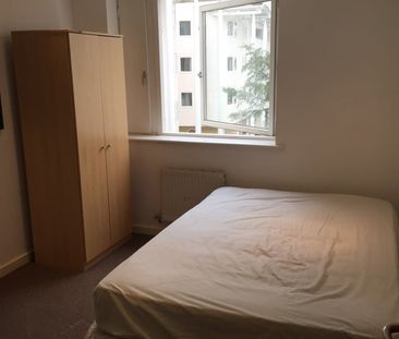 2 Bed Flat, Royal Quay, L3 - Photo 2