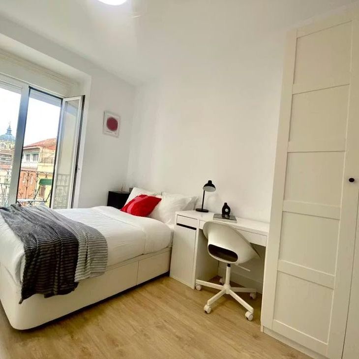 Calle de Redondilla, Madrid, Community of Madrid 28005 - Photo 1