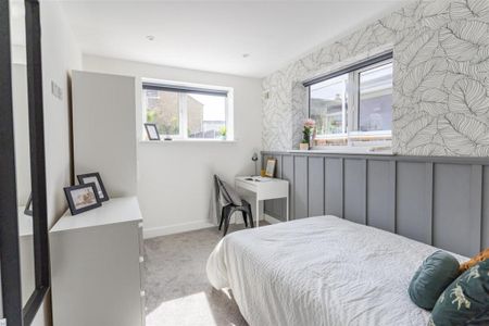 5 bedroom house to rent - Photo 2