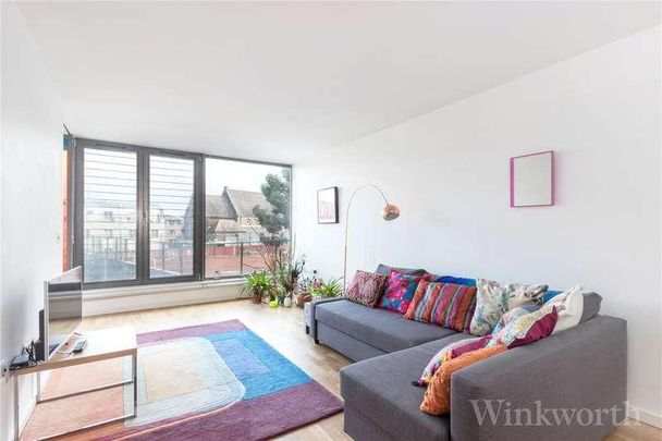 Arklow Road, London, SE14 - Photo 1